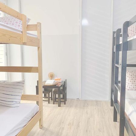 Backpackers' Hostel Taoyuan Airport Екстериор снимка